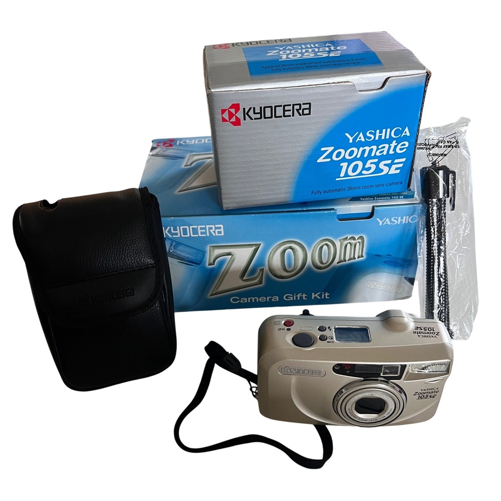 Kyocera Yashica Zoomate 105SE 35mm Film Camera Gift Kit Vintage